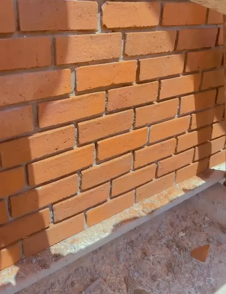 Clay brick cladding on a house exterior, Dodoma